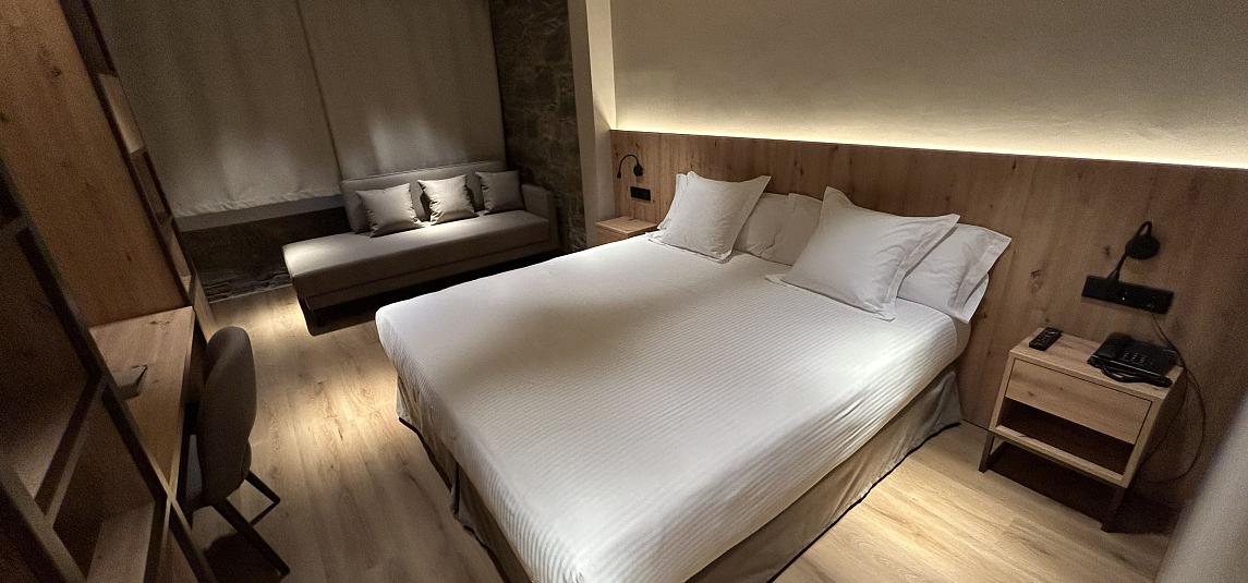 Deluxe double room