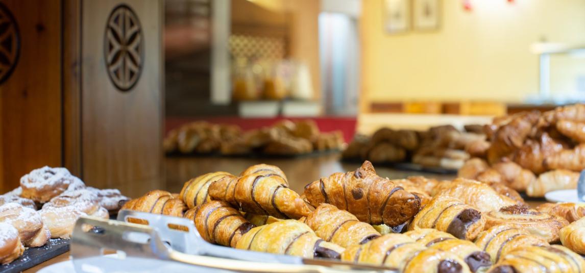 Productos frescos y de temporada, equilibrados, para disfrutar de la excelente cocina del hotel